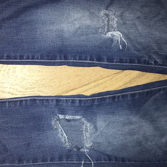 American Eagle Jeans - Picture 2 of 4